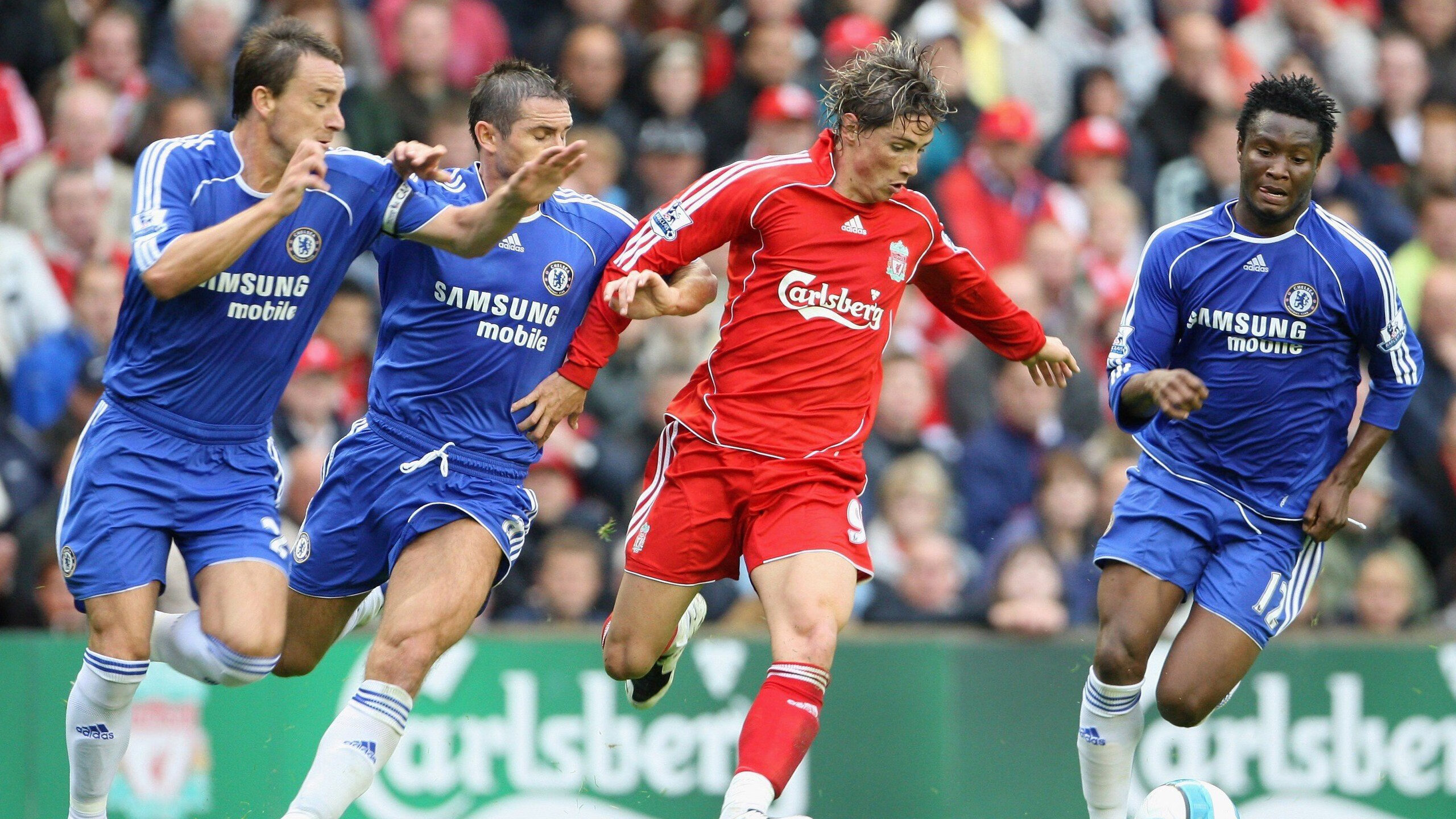 开云网站-F1工程团队提升空气动力数据的秘密武器：创新与精准的融合